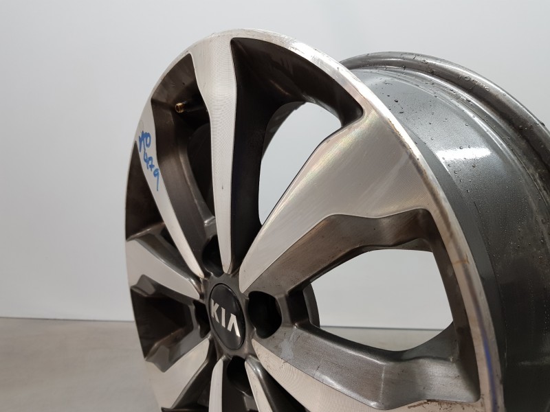 Recambio de llanta para kia stonic (ybcuv) concept referencia OEM IAM 52910H870  