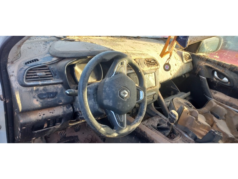 renault kadjar del año 2015