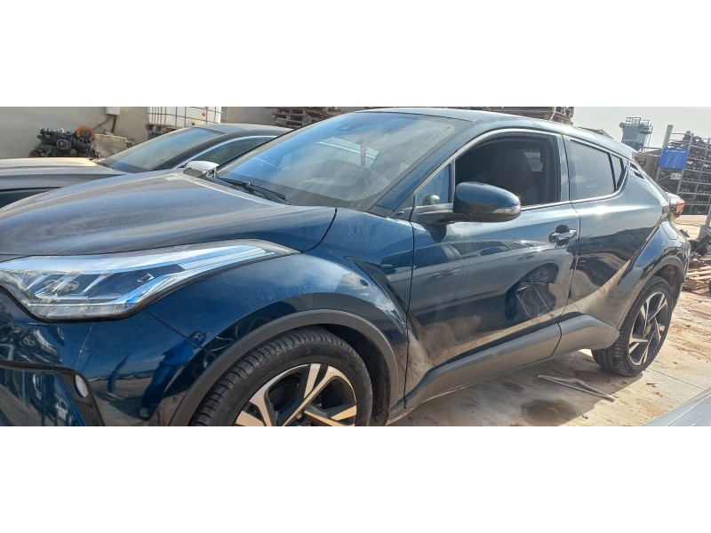 toyota c-hr del año 2023