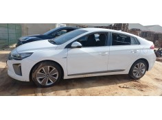 hyundai ioniq del año 2017 2