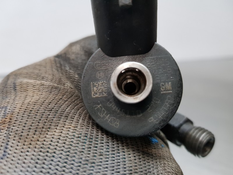 Recambio de inyector para chevrolet captiva 2.0 vcdi ls referencia OEM IAM 0445110270   Recambio de inyector para chevrolet captiva 2.0 vcdi ls referencia OEM IAM 0445110270