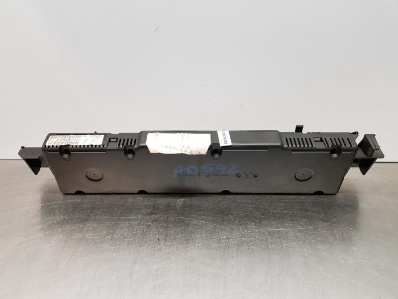 Recambio de cuadro instrumentos para renault espace iv (jk0) dynamique referencia OEM IAM 8200726187 P8200726187A  Recambio de cuadro instrumentos para renault espace iv (jk0) dynamique referencia OEM IAM 8200726187 P8200726187A