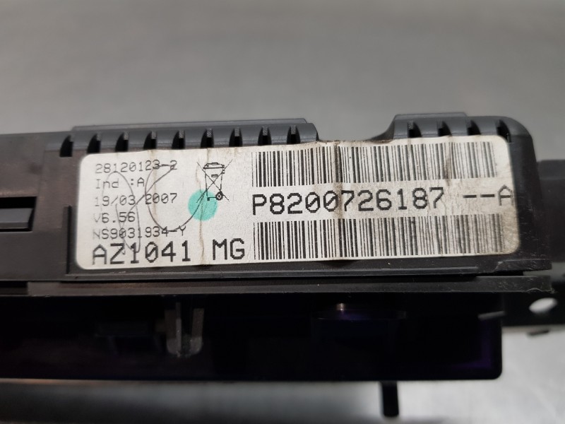 Recambio de cuadro instrumentos para renault espace iv (jk0) dynamique referencia OEM IAM 8200726187 P8200726187A  Recambio de cuadro instrumentos para renault espace iv (jk0) dynamique referencia OEM IAM 8200726187 P8200726187A