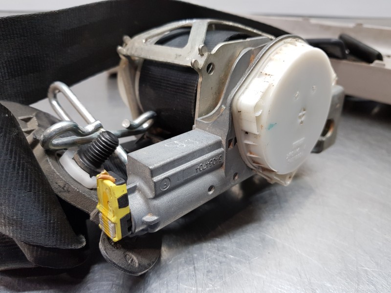 Recambio de cinturon seguridad delantero derecho para peugeot 5008 active referencia OEM IAM 98019795XX   Recambio de cinturon seguridad delantero derecho para peugeot 5008 active referencia OEM IAM 98019795XX