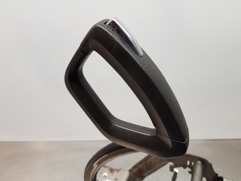 Recambio de palanca freno de mano para chevrolet captiva 2.0 vcdi ls referencia OEM IAM 20766704   Recambio de palanca freno de mano para chevrolet captiva 2.0 vcdi ls referencia OEM IAM 20766704