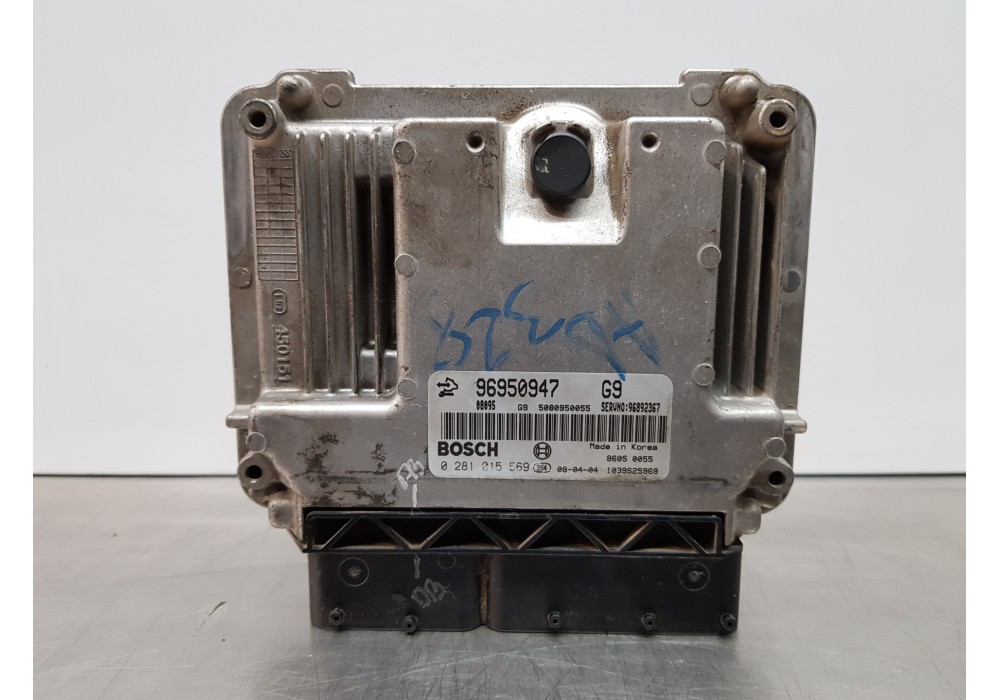Recambio de centralita motor uce para chevrolet captiva 2.0 vcdi ls referencia OEM IAM 96950947 0281015569 96892367