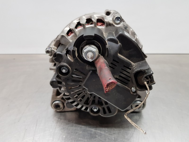Recambio de alternador para opel movano b pritsche/kipper/koffer pritsche referencia OEM IAM 95519362 8EL011713751 