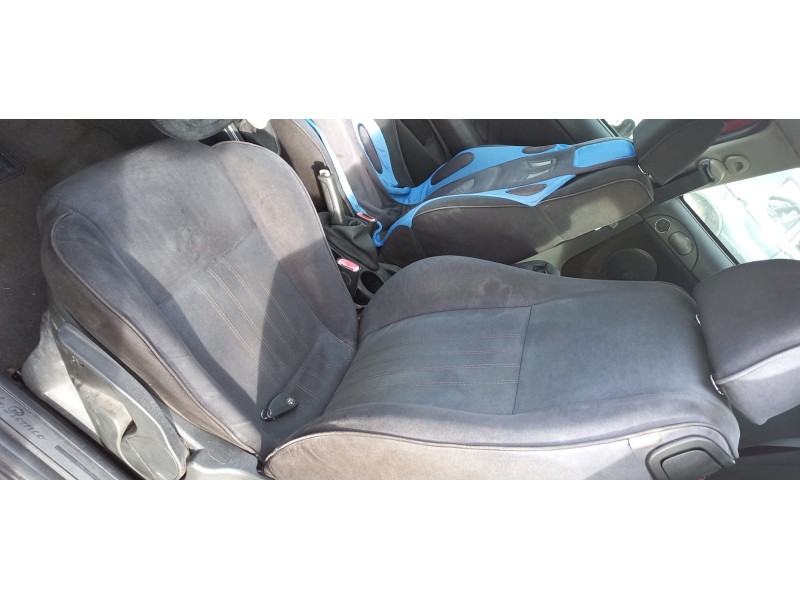 alfa romeo 147 (190) del año 2006