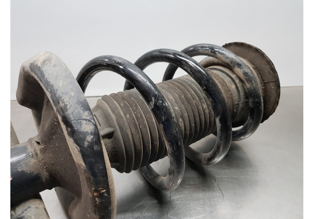 Recambio de amortiguador delantero izquierdo para opel movano b pritsche/kipper/koffer pritsche referencia OEM IAM 95522575  