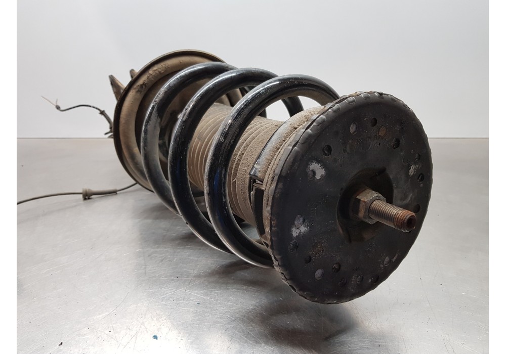 Recambio de amortiguador delantero izquierdo para opel movano b pritsche/kipper/koffer pritsche referencia OEM IAM 95522575  