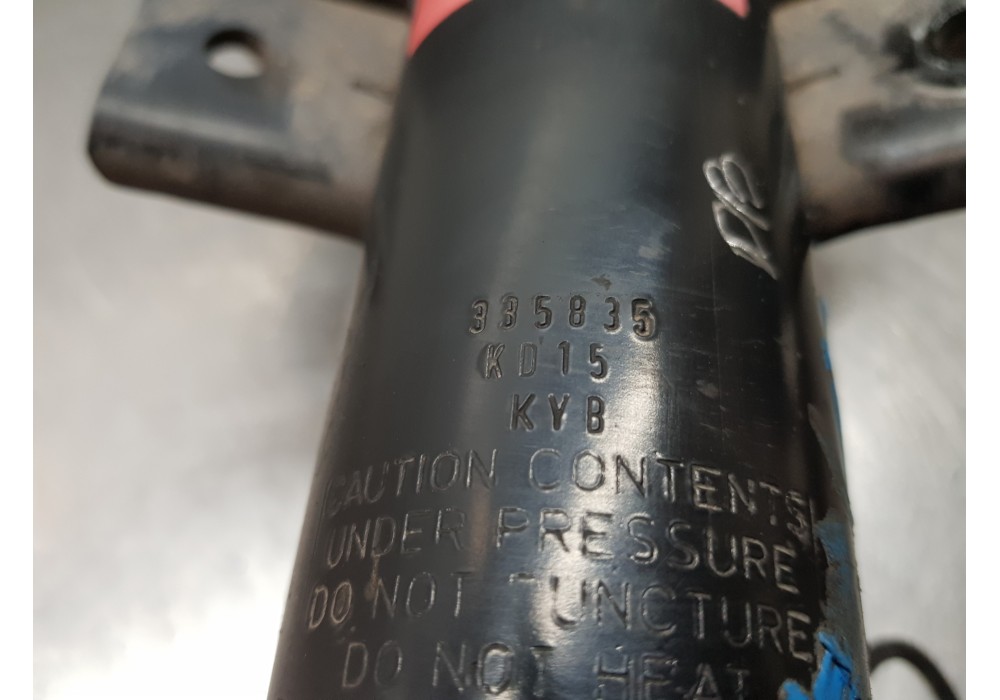 Recambio de amortiguador delantero izquierdo para opel movano b pritsche/kipper/koffer pritsche referencia OEM IAM 95522575  