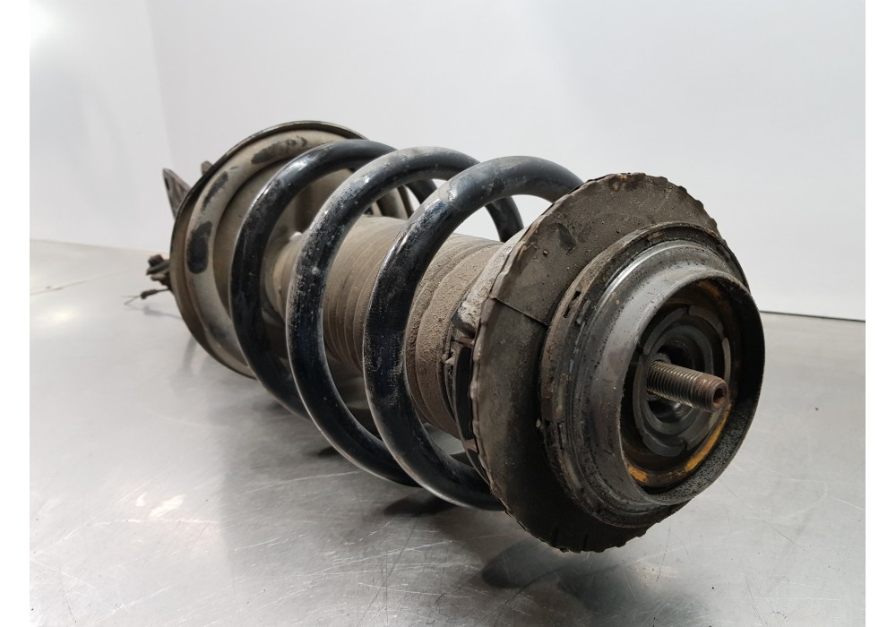 Recambio de amortiguador delantero derecho para opel movano b pritsche/kipper/koffer pritsche referencia OEM IAM 95522575  