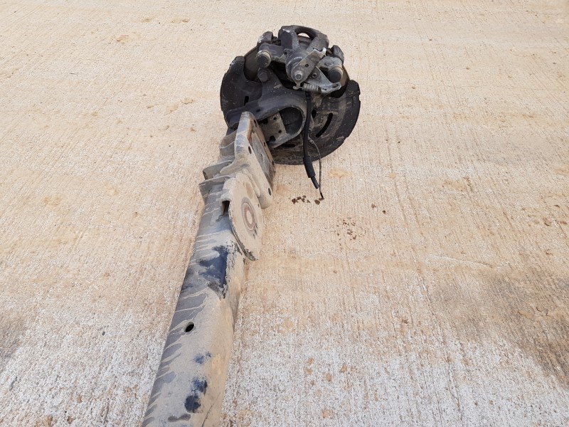 Recambio de puente trasero para opel movano b pritsche/kipper/koffer pritsche referencia OEM IAM 95518546 1697274480 