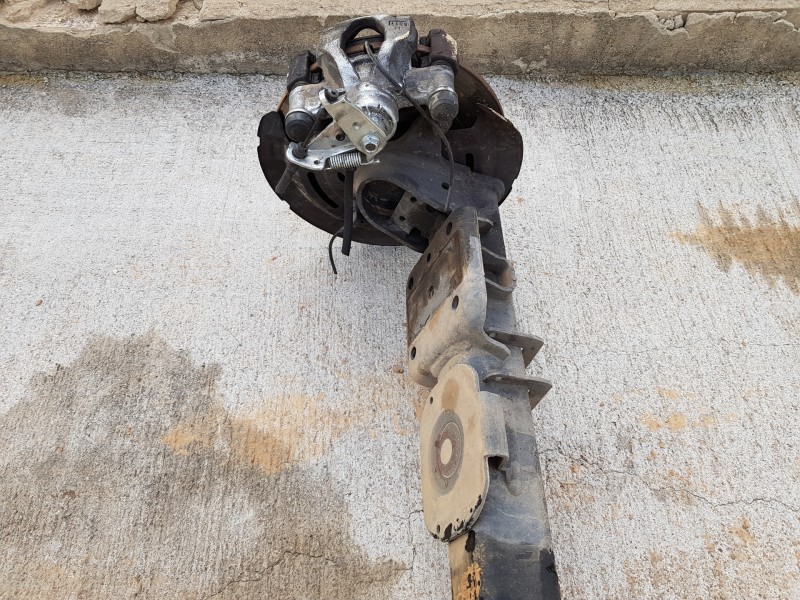 Recambio de puente trasero para opel movano b pritsche/kipper/koffer pritsche referencia OEM IAM 95518546 1697274480 