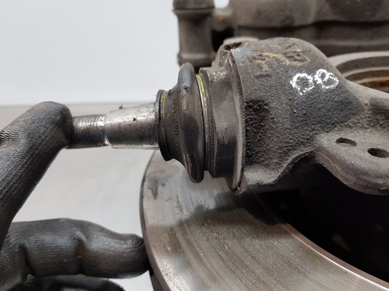 Recambio de mangueta delantera derecha para opel movano b pritsche/kipper/koffer pritsche referencia OEM IAM 95508187 1682585280