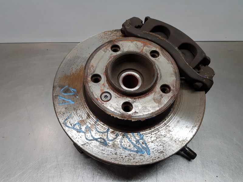 Recambio de mangueta delantera derecha para opel movano b pritsche/kipper/koffer pritsche referencia OEM IAM 95508187 1682585280