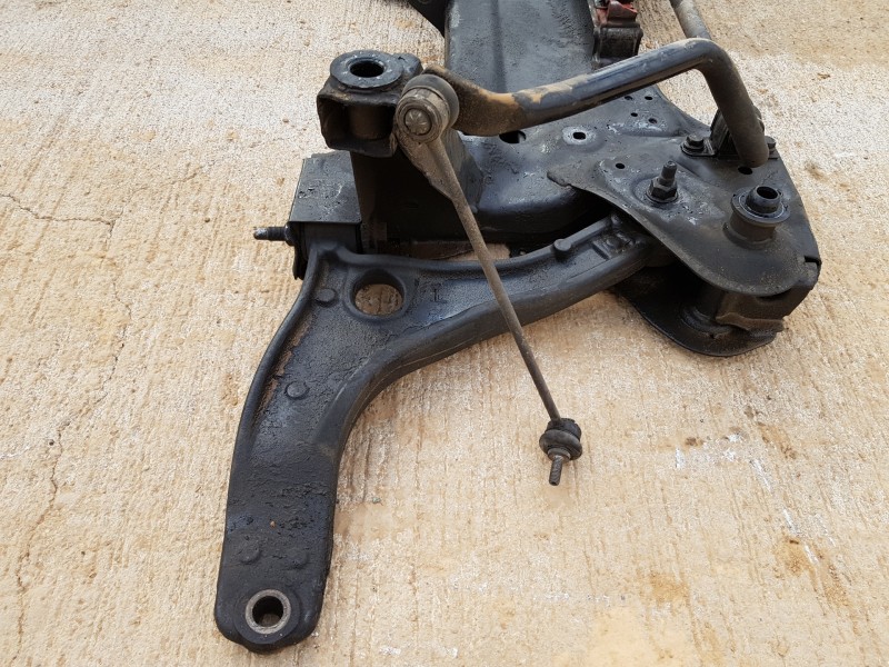 Recambio de puente delantero para opel movano b pritsche/kipper/koffer pritsche referencia OEM IAM 95518213  