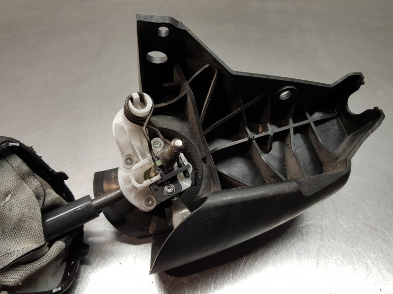 Recambio de palanca cambio para opel movano b pritsche/kipper/koffer pritsche referencia OEM IAM 93453892  