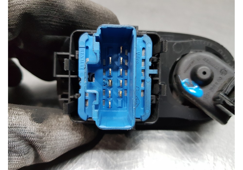 Recambio de mando elevalunas delantero izquierdo para opel movano b pritsche/kipper/koffer pritsche referencia OEM IAM 93858398 