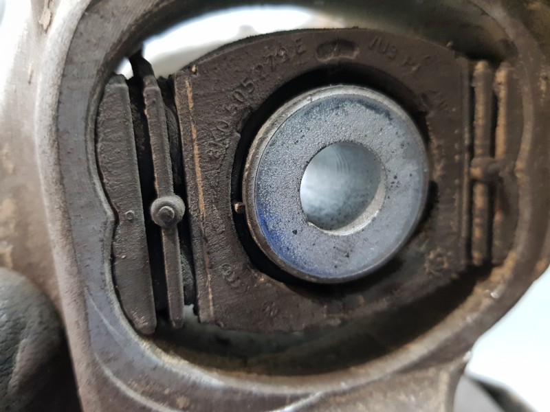 Recambio de mangueta trasera derecha para audi a4 ber. (b8) premium referencia OEM IAM 8K0505432AP 8W0501611B 