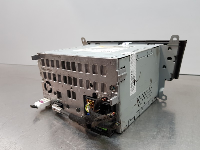 Recambio de sistema audio / radio cd para audi a4 ber. (b8) premium referencia OEM IAM 8T1035186P   Recambio de sistema audio / radio cd para audi a4 ber. (b8) premium referencia OEM IAM 8T1035186P