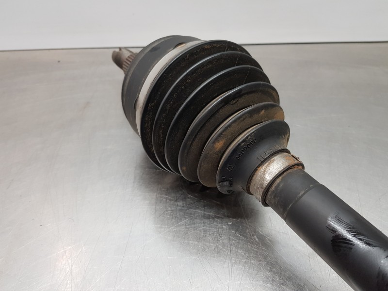 Recambio de transmision delantera izquierda para opel movano b pritsche/kipper/koffer pritsche referencia OEM IAM 95529513 95516