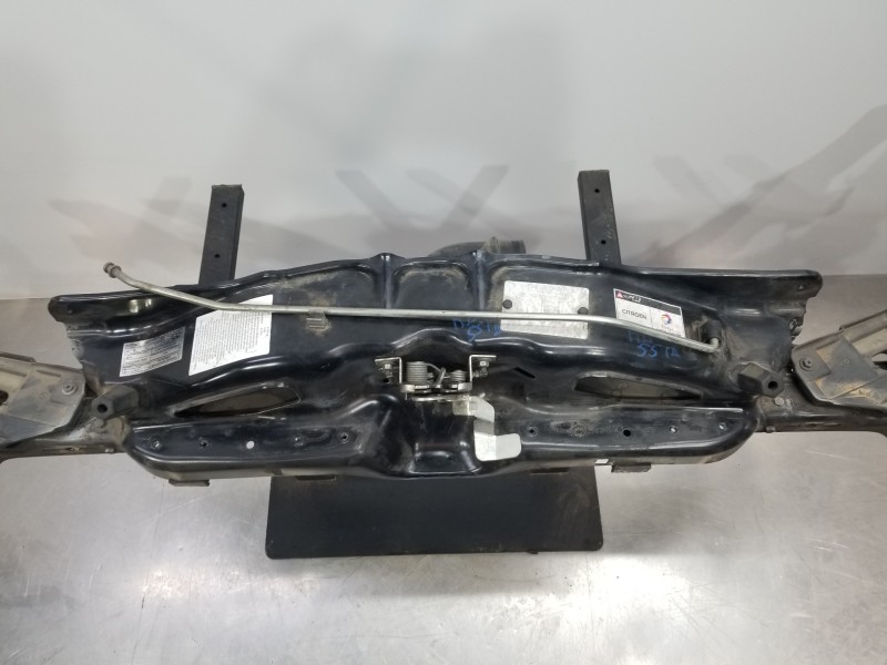 Recambio de travesaño superior para citroen jumper kasten bluehdi referencia OEM IAM 1675069780   Recambio de travesaño superior para citroen jumper kasten bluehdi referencia OEM IAM 1675069780