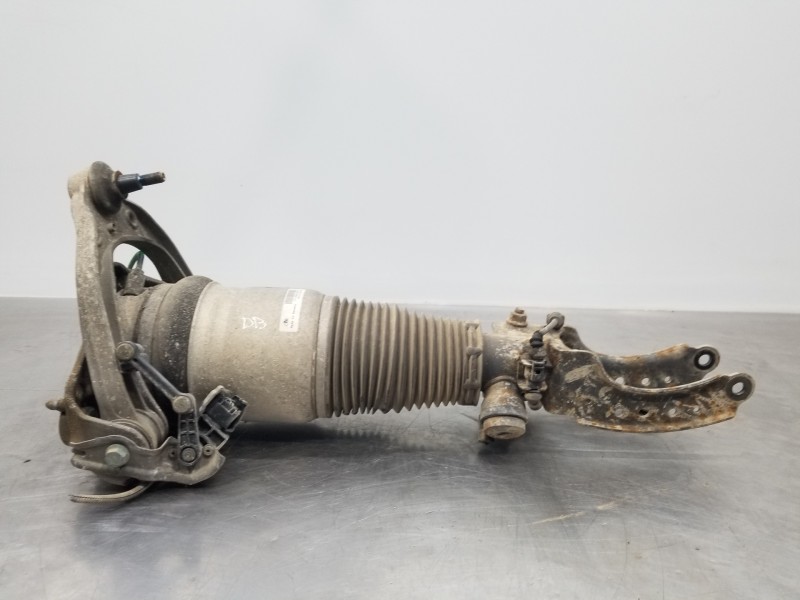 Recambio de amortiguador delantero derecho para porsche cayenne (typ 9pa) básico referencia OEM IAM 95534303421 7L5412022BF 9553