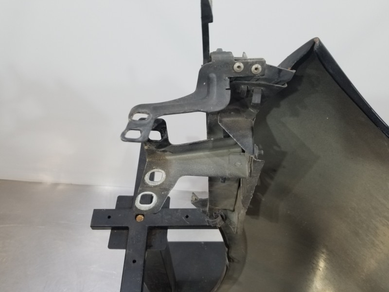 Recambio de aleta delantera derecha para porsche cayenne (typ 9pa) básico referencia OEM IAM 95550303201GRV 95550303201 