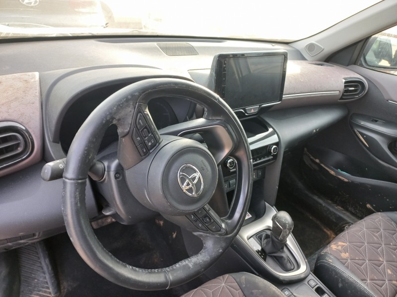 toyota yaris cross mpx del año 2024