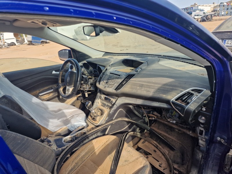 ford kuga (cbs) del año 2015 ford kuga (cbs) del año 2015