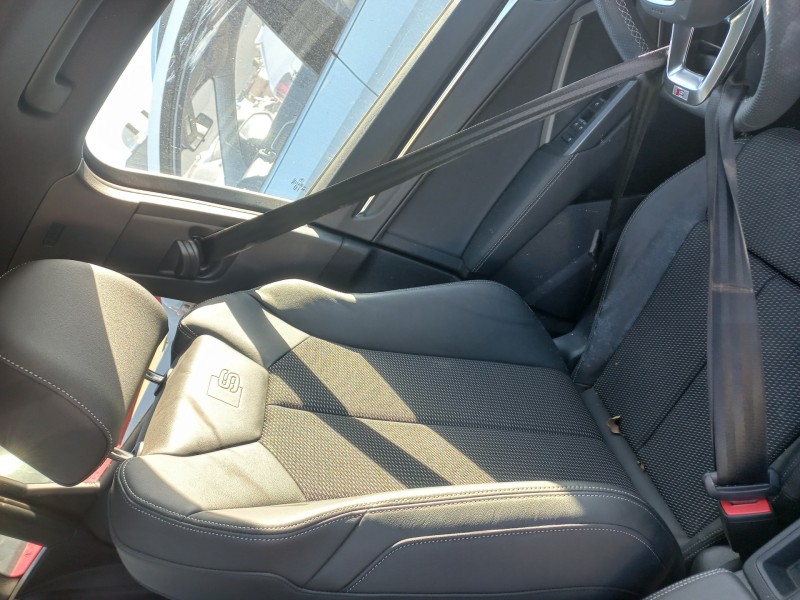 audi q3 sportback (f3n) del año 2024