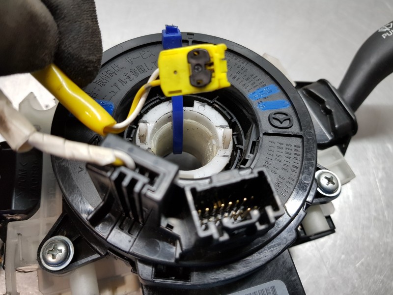 Recambio de anillo airbag para mazda cx-7 (er) active referencia OEM IAM EH6466CS0A EH7117G701 