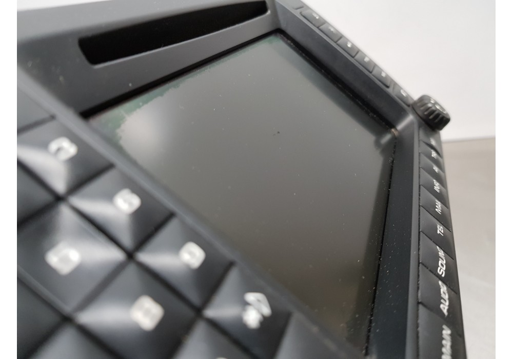 Recambio de pantalla multifuncion para porsche cayenne (typ 9pa) básico referencia OEM IAM 7L5919886AB  