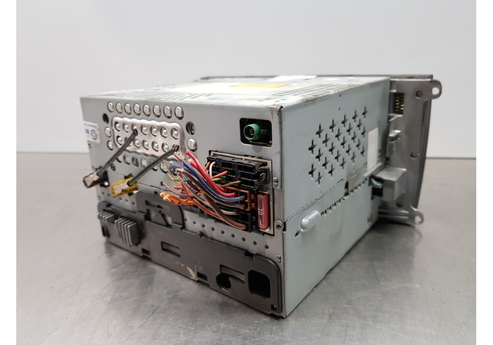 Recambio de pantalla multifuncion para porsche cayenne (typ 9pa) básico referencia OEM IAM 7L5919886AB  