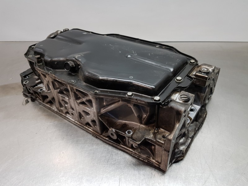 Recambio de carter para mazda cx-7 (er) active referencia OEM IAM R2AA10380C R2AA10400A 