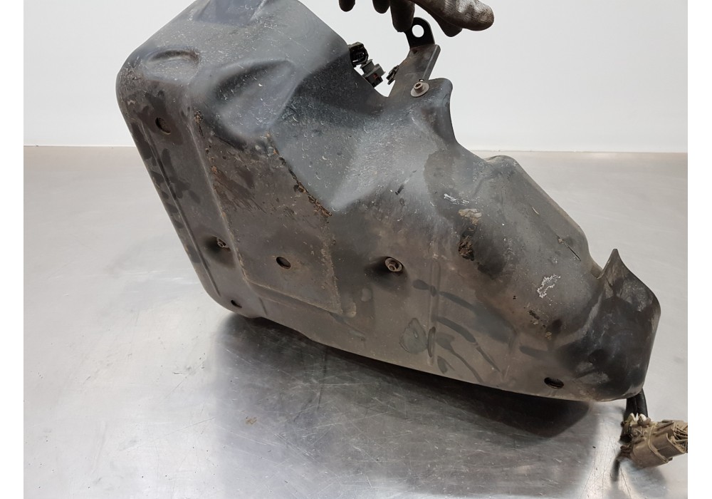 Recambio de deposito aditivo adblue fap ( deposito grande ) para mazda cx-7 (er) active referencia OEM IAM R2AX202G0D 0444050031