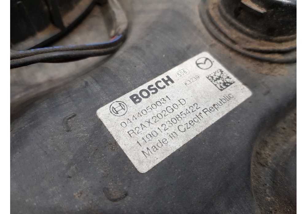 Recambio de deposito aditivo adblue fap ( deposito grande ) para mazda cx-7 (er) active referencia OEM IAM R2AX202G0D 0444050031