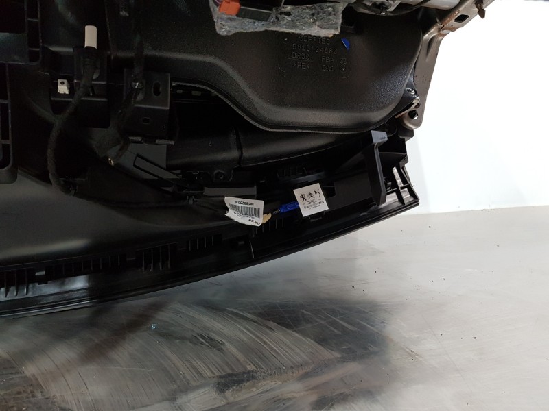 Recambio de kit airbag para peugeot 3008 gt line referencia OEM IAM 16180454ZD 98105497ZD 9810439880 Recambio de kit airbag para peugeot 3008 gt line referencia OEM IAM 16180454ZD 98105497ZD 9810439880