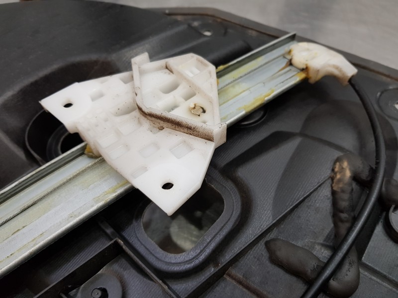 Recambio de elevalunas delantero izquierdo para mazda cx-7 (er) active referencia OEM IAM EG525997X EG2159590B 