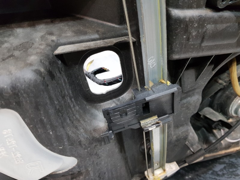 Recambio de elevalunas trasero derecho para mazda cx-7 (er) active referencia OEM IAM EG217297XF EG217297X EG2172590C