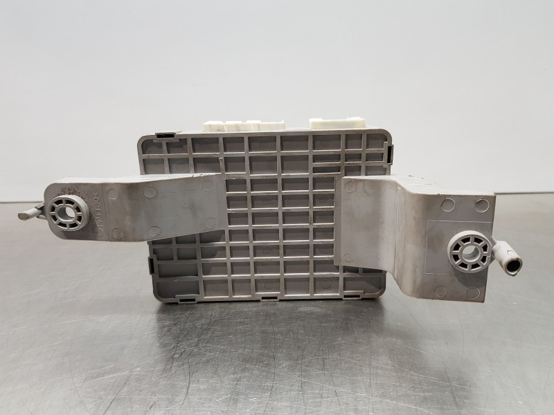 Recambio de modulo confort para mazda cx-7 (er) active referencia OEM IAM EH6267560F  