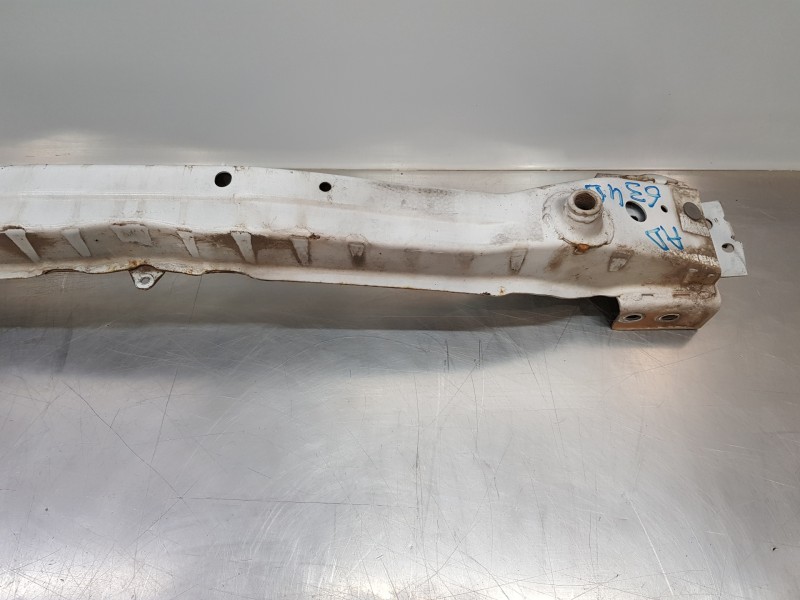 Recambio de refuerzo paragolpes delantero para mazda cx-7 (er) active referencia OEM IAM EHY050070B  