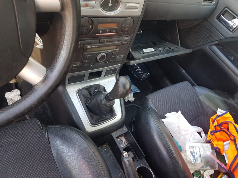 ford mondeo berlina (ge) del año 2005