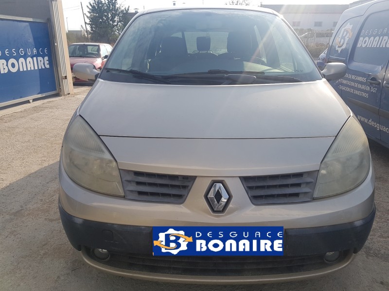 renault scenic ii del año 2006