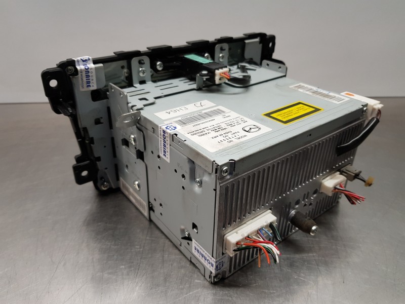 Recambio de sistema audio / radio cd para mazda cx-7 (er) active referencia OEM IAM EH6466ARX  