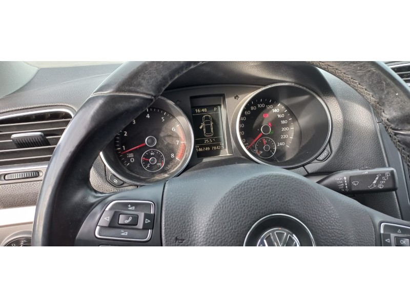 volkswagen golf vi (5k1) del año 2009