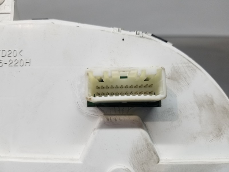 Recambio de cuadro instrumentos para mitsubishi outlander (cw0) challenge referencia OEM IAM 8100A485 769166220H  Recambio de cuadro instrumentos para mitsubishi outlander (cw0) challenge referencia OEM IAM 8100A485 769166220H