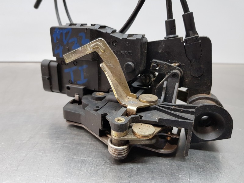 Recambio de cerradura puerta trasera izquierda para mercedes clase m (w163) 270 cdi referencia OEM IAM A1637302535 20461102  Recambio de cerradura puerta trasera izquierda para mercedes clase m (w163) 270 cdi referencia OEM IAM A1637302535 20461102