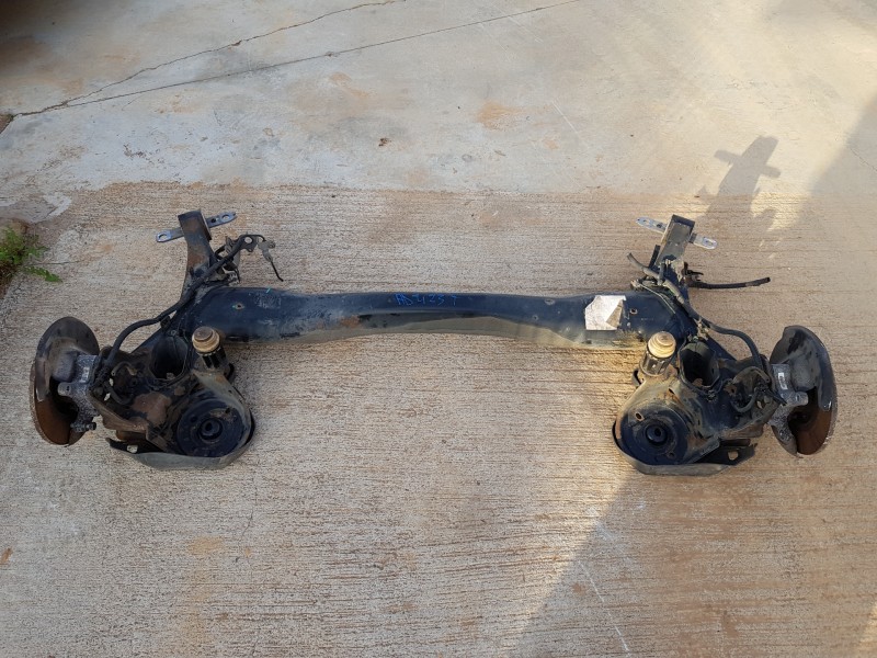 Recambio de puente trasero para peugeot 3008 gt line referencia OEM IAM 9833974980   Recambio de puente trasero para peugeot 3008 gt line referencia OEM IAM 9833974980